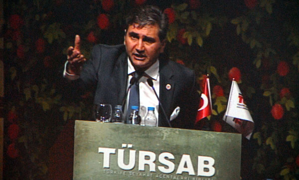 Çakmak, 'Sektör tek çatı altında tek kanunla toparlanmalı'