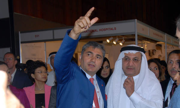 Dubai'deki Sağlık Turizmi Fuarı'nda Türkiye Rüzgarı esti
