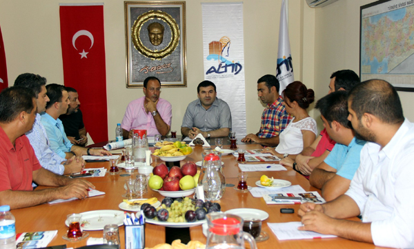 Tanrıseven, ''2016 turizm sezonuna şimdiden hazırlanmalıyız''
