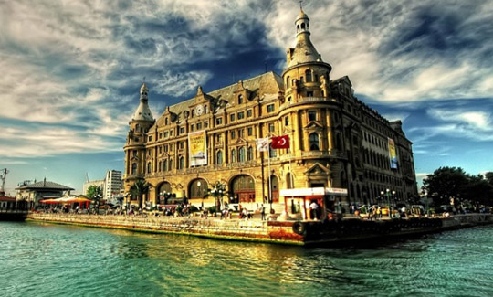 Haydarpaşa Garı otel ve alışveriş merkezi olacak