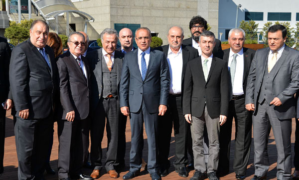 Topçu, ''Tüm Avrupa'yı Noel Tatiline Bekliyoruz''