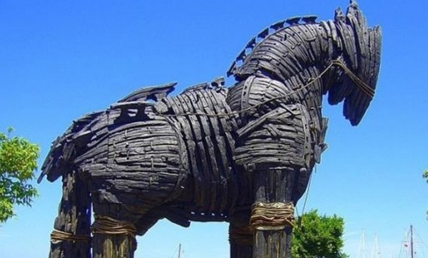 Heredot'un 'Truva Atı' Çanakkale turizmi için dünyaya koşuyor