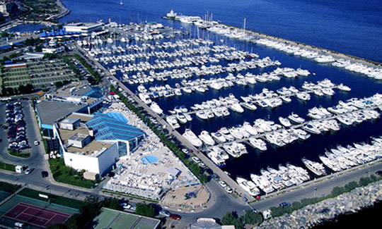 Ataköy Marina ihalesine ikinci erteleme
