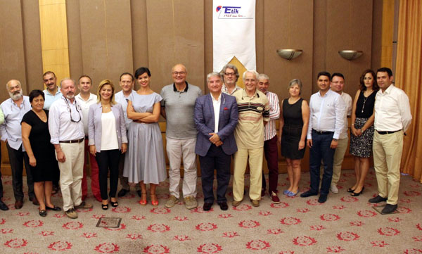 Turizmciler müzik meslek birliklerinden destek istiyor