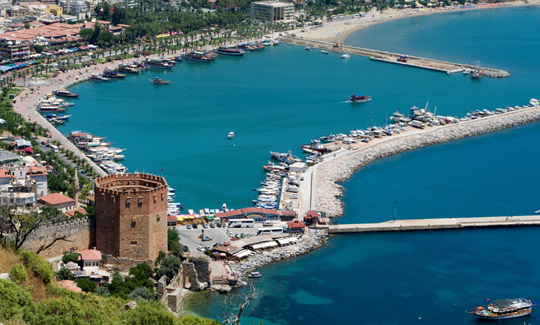 Firmalar çalışanlarına tatil hediye ediyor