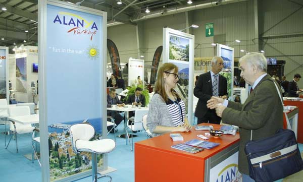 Alanya'dan Polonya çıkarması