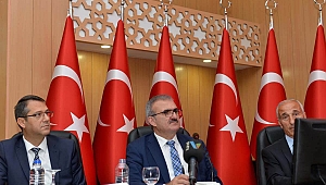 Karaloğlu, ''Antalya, Türkiye'nin dünyaya açılan penceresi''