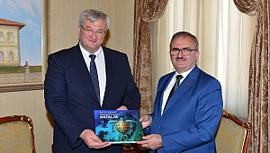 Ukrayna Antalya'ya konsolosluk açıyor