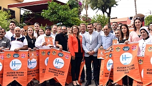 Alanya'da 131 işletmeye ''Turuncu Bayrak'' verildi