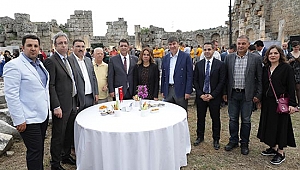 Turizm sezonu Perge'de açıldı