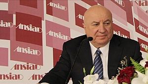 Şener, ''Yeni havalimanında yer hizmetlerini 10 bin kişiyle yapacağız''