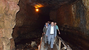 Turistlerin akın ettiği Çal Mağarası'nda yenileme çalışması