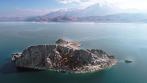 Akdamar Adası yeşillendiriliyor