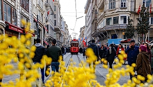 ''Vatansız'' turist sayısı çift haneli arttı