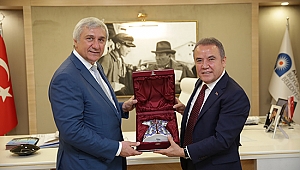 Rus yatırımcılar buz pisti için Antalya'dan yer istedi
