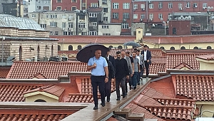 Bakan Ersoy, Kapalı Çarşı'da incelemelerde bulundu