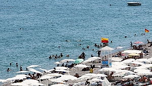 Konyaaltı Sahili'nde güvenle denize girilebilir
