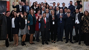 Azerbaycan turizm pazarı 1 milyona koşuyor