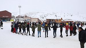Çambaşı Kayak Tesisi'nde ''Kar Festivali''