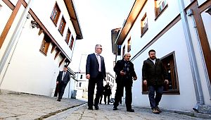 Roma dönemine ait tarihi çarşı turizm merkezi oluyor