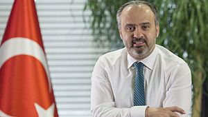 Yeni Çelikpalas yıkılmalı