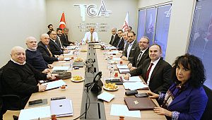 Turizm Bakanı Ersoy, TTGA yönetim kurulu ile istişare yaptı