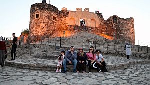 Kayaşehir ve Nevşehir Kalesi'ne ziyaretçi akını