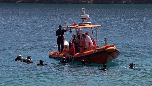 Ölüdeniz Lagünü'nde deniz dibi temizliği 