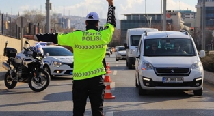 Kurban Bayramı'nda trafikte yoğun denetim