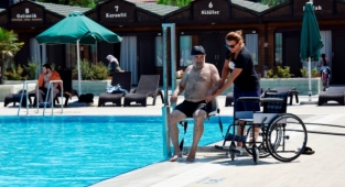 Engellilere ''tatil'' sürprizi