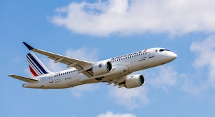 Air France ilk A220 uçağını teslim aldı