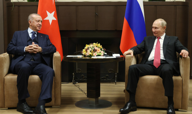 Erdoğan'la Putin turizmi de görüştü
