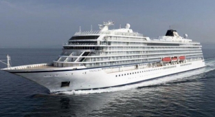 Galataport'a 2'inci gemi geldi