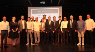 ALTAV'da Başkan Yücel güven tazeledi