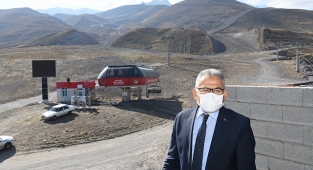 Erciyes'te otel arsasını bekleten işletmecilere çağrı
