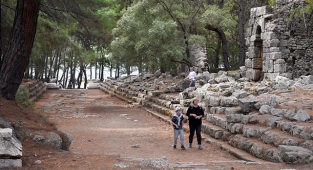 Phaselis Antik Kenti ziyaretçi rekoru kırıyor