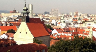 Slovakya da aşısızlara yasak getirdi