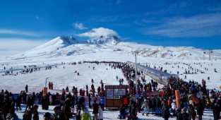 Erciyes 25 günde 150 bin ziyaretçi ağırladı