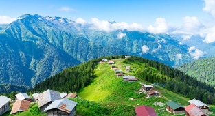 Karadeniz'in gözü Suudi turistte