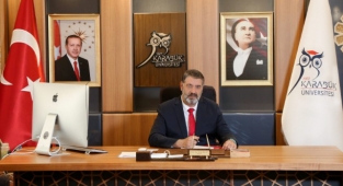 Rektör kendini Turizm Fakültesi'ne dekan olarak atadı