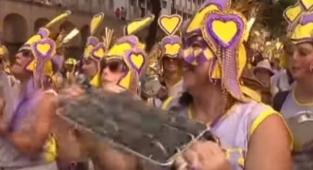 Rio karnavalı sokak gösterileri iptal edildi
