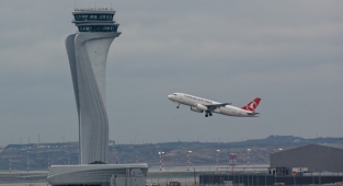 Ocak'ta havayolunu tercih edenlerin sayısı yüzde 77 arttı