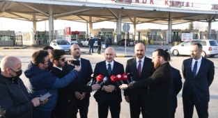 Sınır kapılarındaki geçiş kapasiteleri artacak