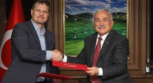 5 yıldızlı oteli uluslararası marka işletecek