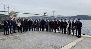 AZAL'dan seyahat acentelerine sunum