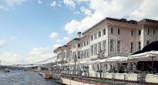 Hotel Les Ottomans yeniden Ünal Aysal'ın