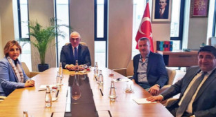 TÜROB'dan Turizm Bakanı Ersoy'a ziyaret 