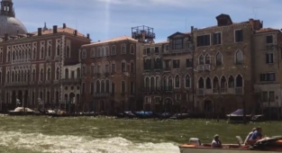 Turistlerin gözdesi Venedik nüfus kaybediyor