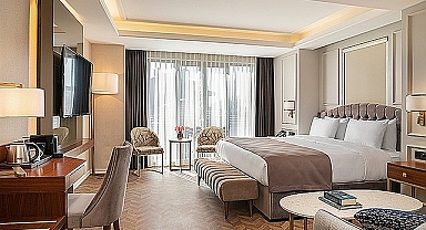 Antalya'da otel gecelemeleri 2019'a yaklaştı