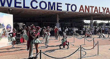 Antalya'ya gelen turist sayısı 7 milyona yaklaştı